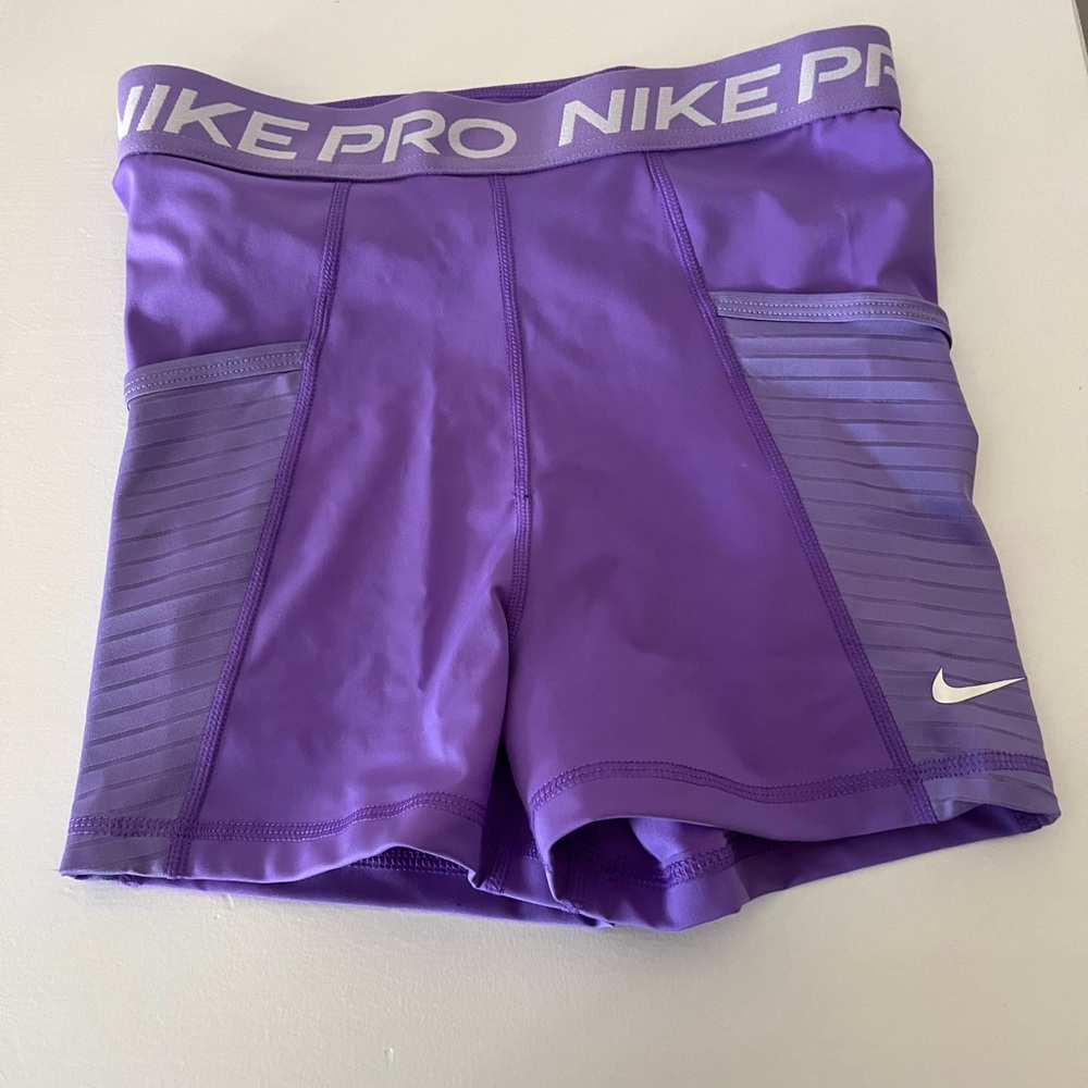 NWT purple nike pros